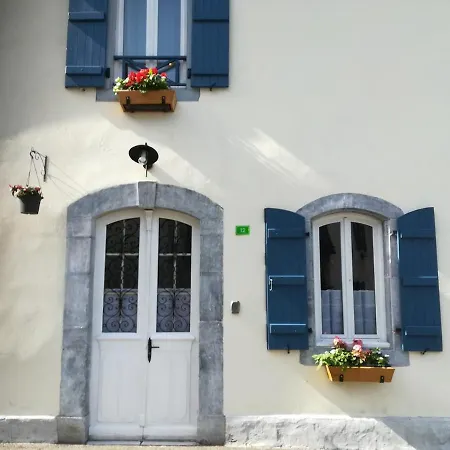 Hébergement de vacances Maison De Village *